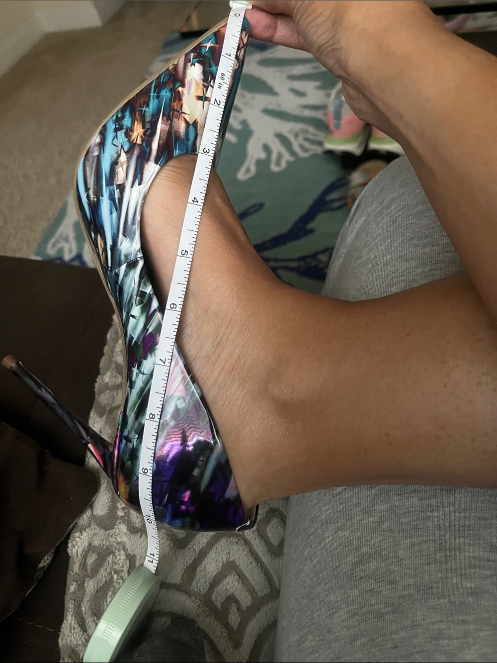 Steve Madden Pointed Toe Floral-Print Pumps in multicolor - Picture 10 of 13